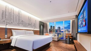 デラックス シングルルーム カナルビュー | 高級寝具、羽毛の掛け布団、低反発ベッド、ミニバー (無料)