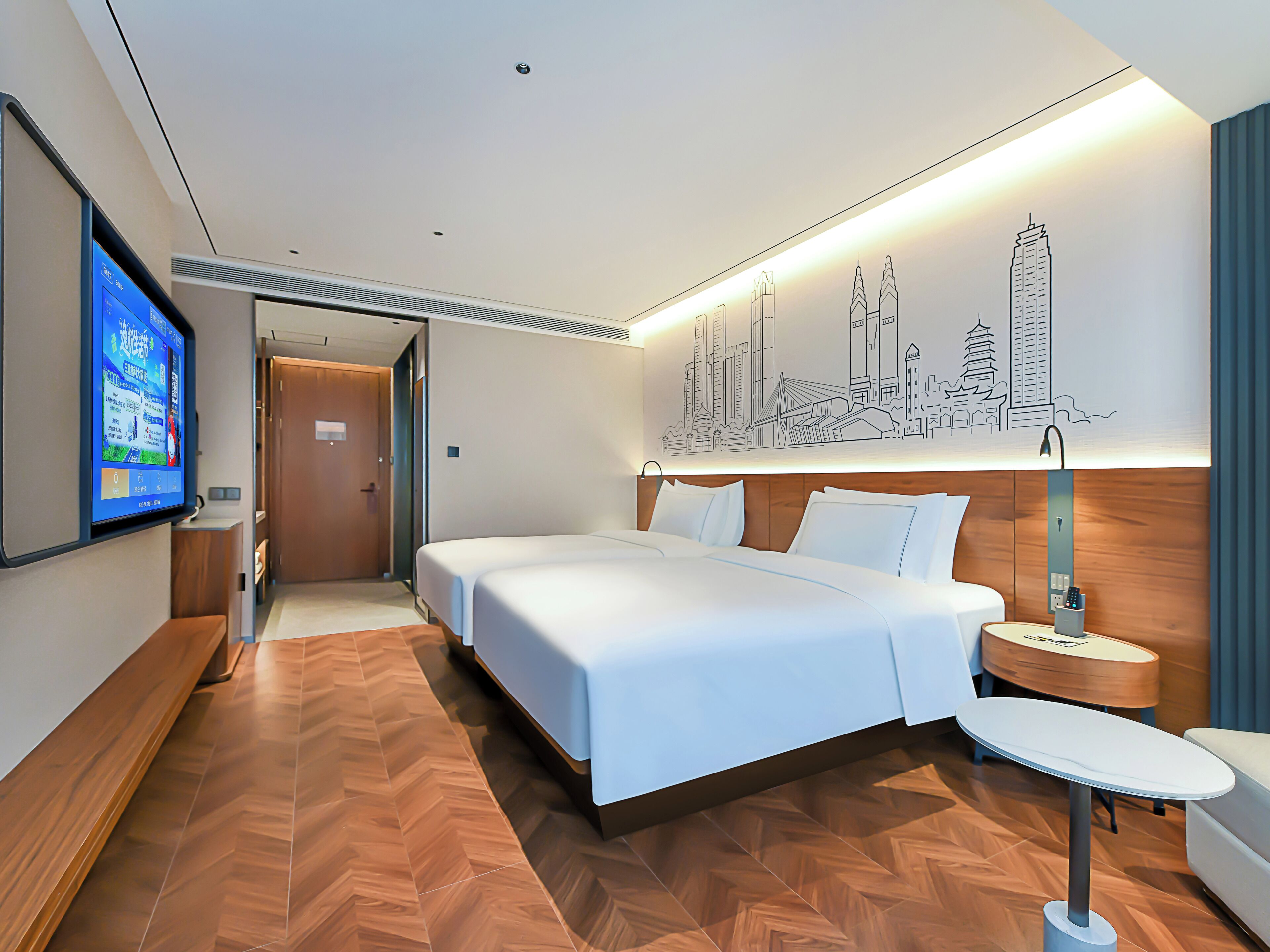 Superior Double or Twin Room, City View | Peralatan tempat tidur premium, gebar bulu kapas, busa memori 