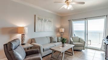 Smart TV y futbolito