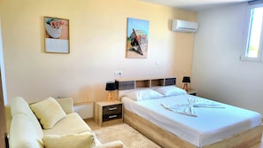 Căn hộ Deluxe, quang cảnh vườn | Bộ đồ giường cao cấp, màn/rèm cản sáng, bàn ủi/dụng cụ ủi quần áo 