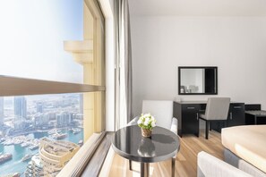 Apartament Deluxe, vistes al port esportiu | Sala d'estar