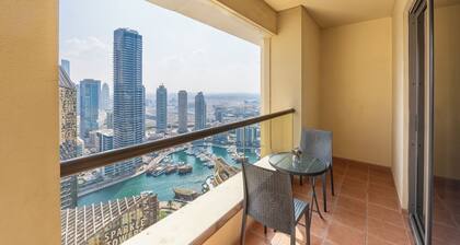 Luxe Marina View Retreat - 2BDRM