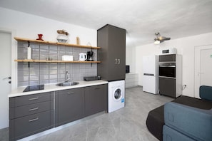 House (Villa Baras garden - house with pool) | Interior - Villa Baras Garden - House With Pool (Supetar)
