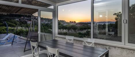 Ferienhaus (Villa Baras garden - house with pool) | Aussenbereich