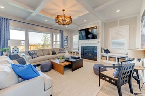 TV, fireplace, offices