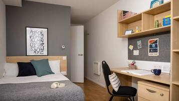 Rideaux occultants, Wi-Fi gratuit, draps fournis