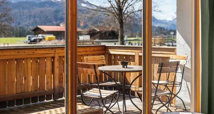 Exclusive studio with mountain views, pool & sauna