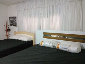 4 makuuhuonetta, ilmainen Wi-Fi