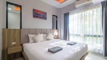 Soundproofing, free WiFi, bed sheets