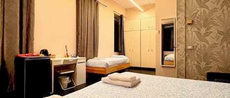 Bureau, chambres insonorisées, Wi-Fi gratuit