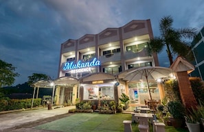 Façade de lâhĂ©bergement