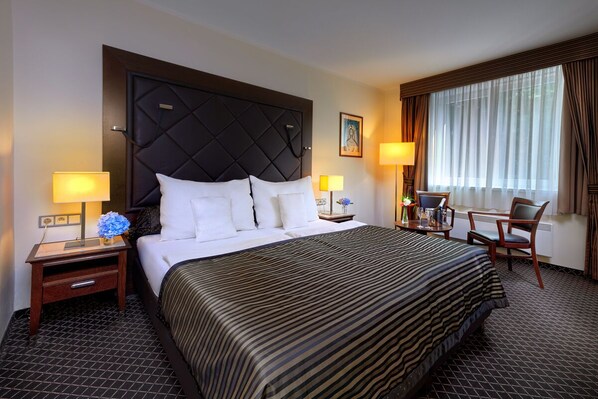 In-room safe, free WiFi - HOTEL SELSKÝ DVŮR (Prague)