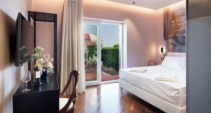 Uefio - Boutique Stay