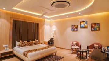 奢華開放式套房 | 隔音、熨斗/熨衣板、免費無線上網