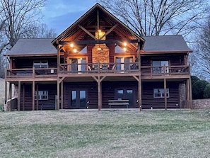 Exterior - Pet-friendly, family-sized luxury cabin rental, hot tub, WiFi, firepit (Mineral Bluff)