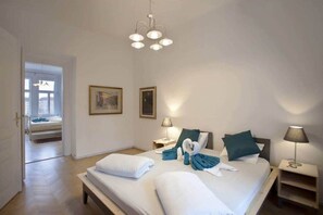 3 bedrooms, iron/ironing board, travel crib, WiFi
