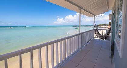 Deymar Front Beach House