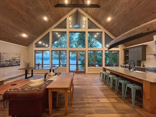 Clearwater Retreat | Private Dock | Norris Lake | Hot Tub | Wifi