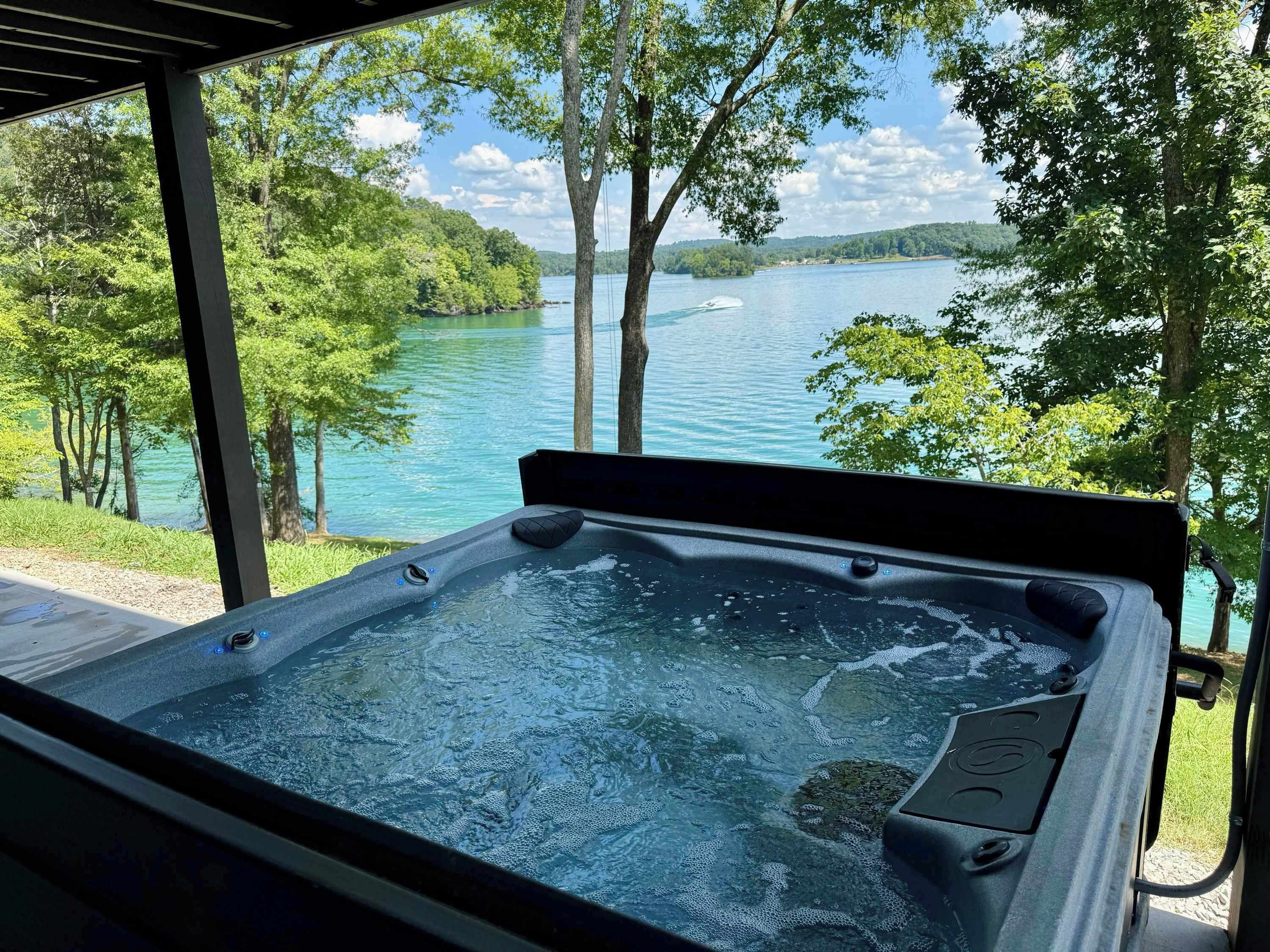 مغطس سبا خارجي