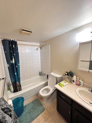 Towels, toilet paper