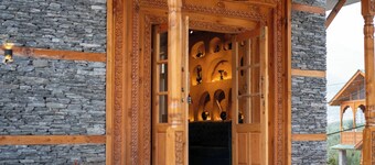 WOW STAYZ2 The Shaurn Resort