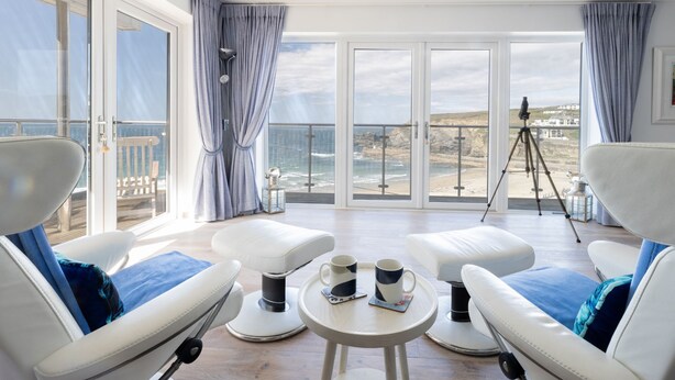 Interior - Beach Front 5 Star Dog Friendly Home with Amazing Sea Views & Outdoor Kitchen (Portreath)