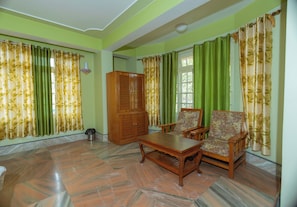 Quarto família, sacada | Cortinas blackout, Wi-Fi de cortesia, roupa de cama