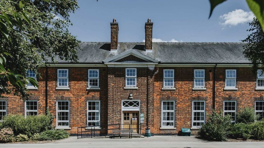 Bonington Student Village