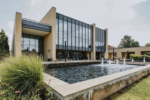 Bonington Student Village