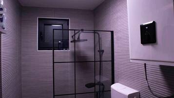 Hair dryer, towels, soap, shampoo