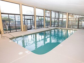 Piscine couverte, piscine chauffée