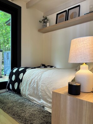 2 dormitorios, escritorio, wifi gratis y ropa de cama