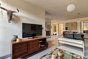 Fernseher, Arbeitsbereiche