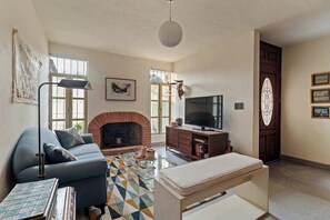 Fernseher, Arbeitsbereiche