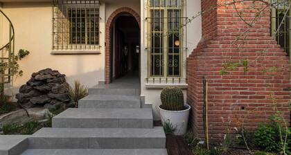 Quiet and Cozy Home with Great Location