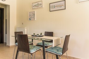 Dining room - Casa Barbara (Chania)