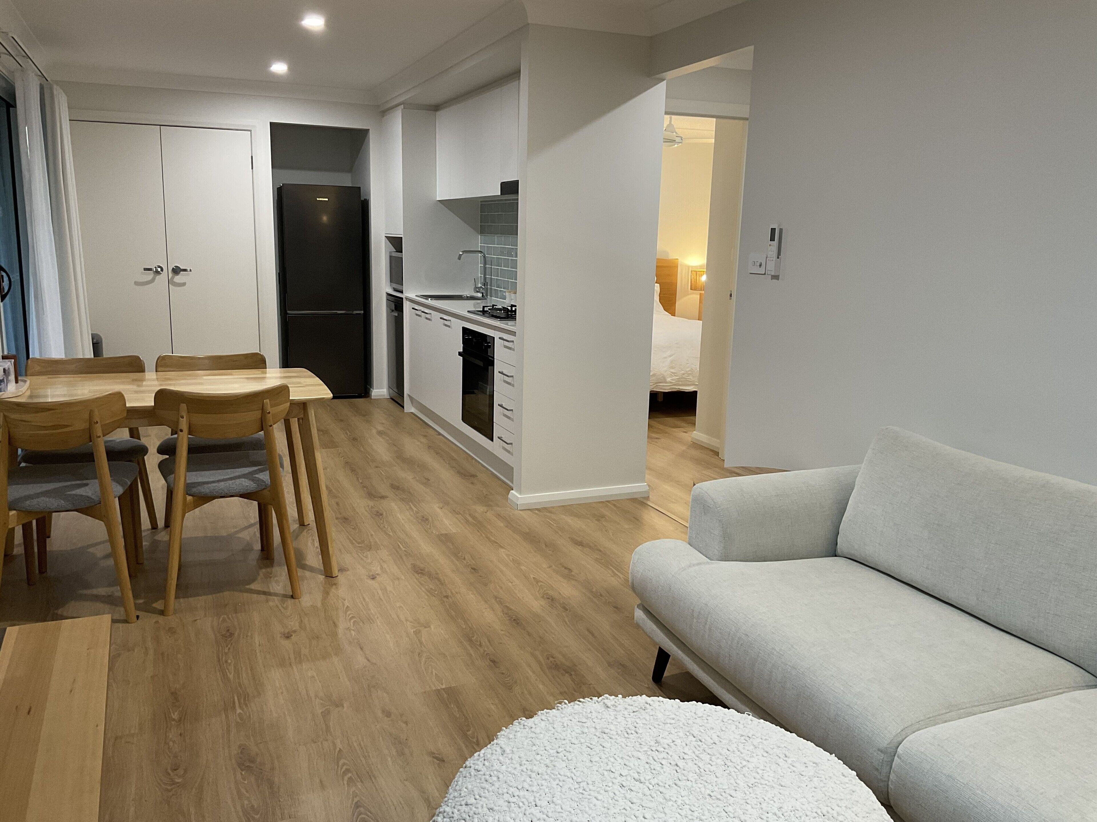 Quiet and private guesthouse close to CBD, golf course, beaches and stadium.