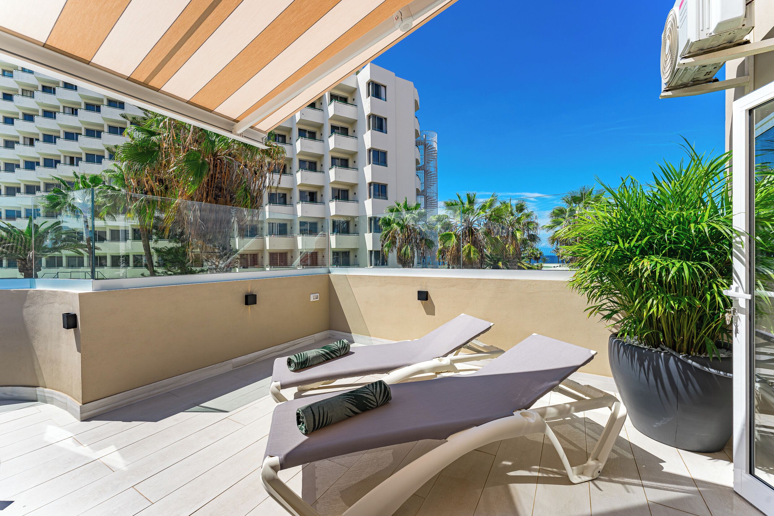 Panoramic Studio, 1 Queen Bed, Terrace, Ocean View | Terrace/patio