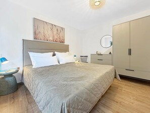 2 Schlafzimmer, Bügeleisen/Bügelbrett, WLAN