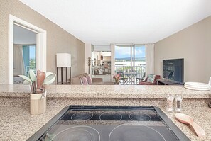 Interior - Hilo Lagoon Centre 707, air conditioned 2 bedroom, 2 bath condo in Hilo (Hilo)