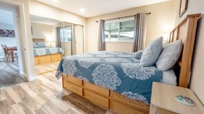 2 bedrooms, iron/ironing board, WiFi, bed sheets