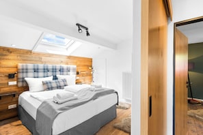2 habitaciones, cuna de viaje, wifi gratis y ropa de cama 