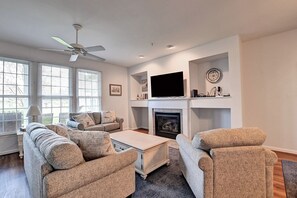 TV, peis og DVD-spiller