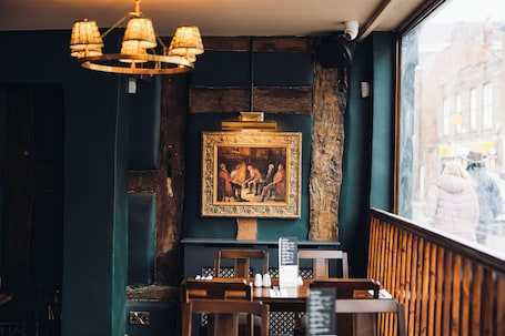 Interior. Richard III Hotel
