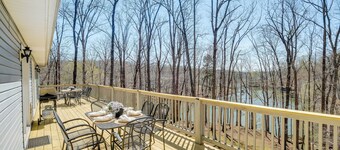 Fish, Boat & Hike: Lakefront Home w/ Game Room!