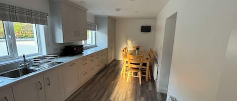 House | Dining