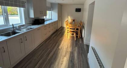 Nature Lovers Family Home - 3 Bed 2 Bath