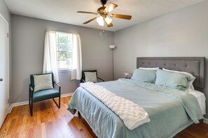 House (2 Bedrooms) | Interior