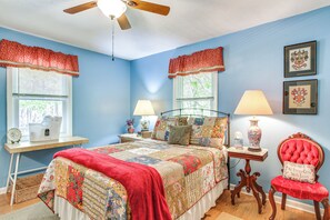 House (3 Bedrooms) | Interior - 136 Private Acres: Lakefront Aiken County Home! (Batesburg)