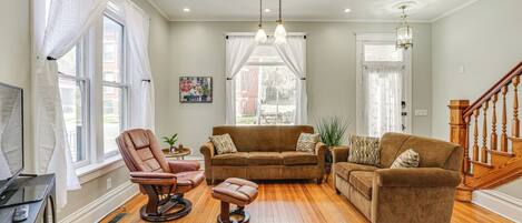 House (3 Bedrooms) | Front of property